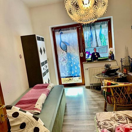 Ferienzimmer Healing Und Montuerwohnung ไวเซนเฟลส์ ภายนอก รูปภาพ