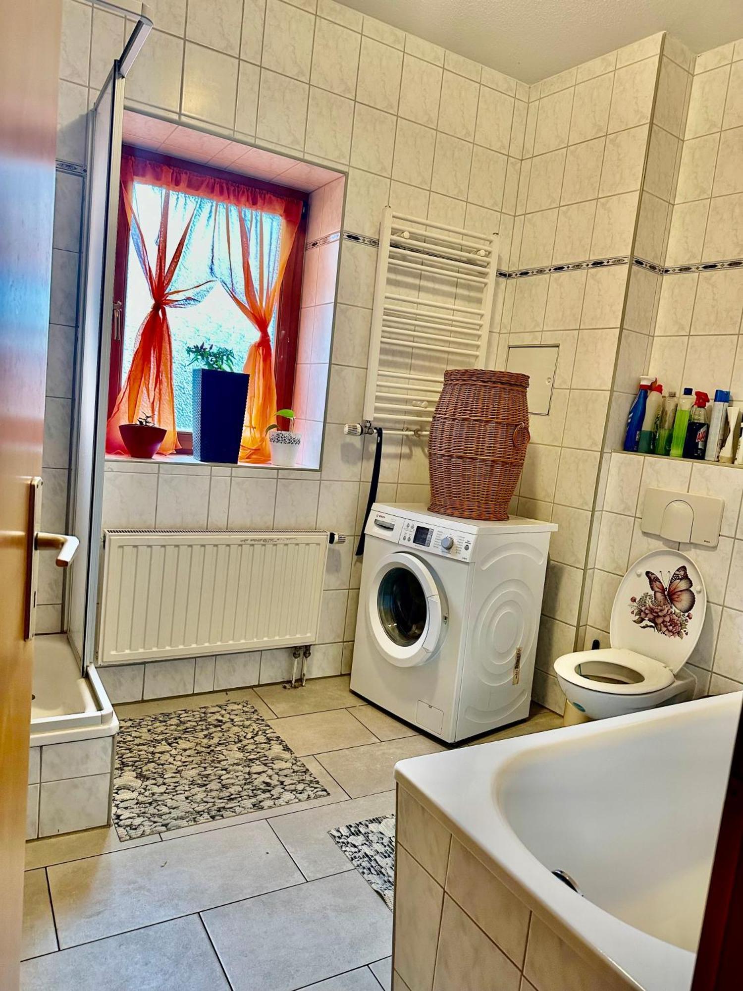 Ferienzimmer Healing Und Montuerwohnung ไวเซนเฟลส์ ภายนอก รูปภาพ