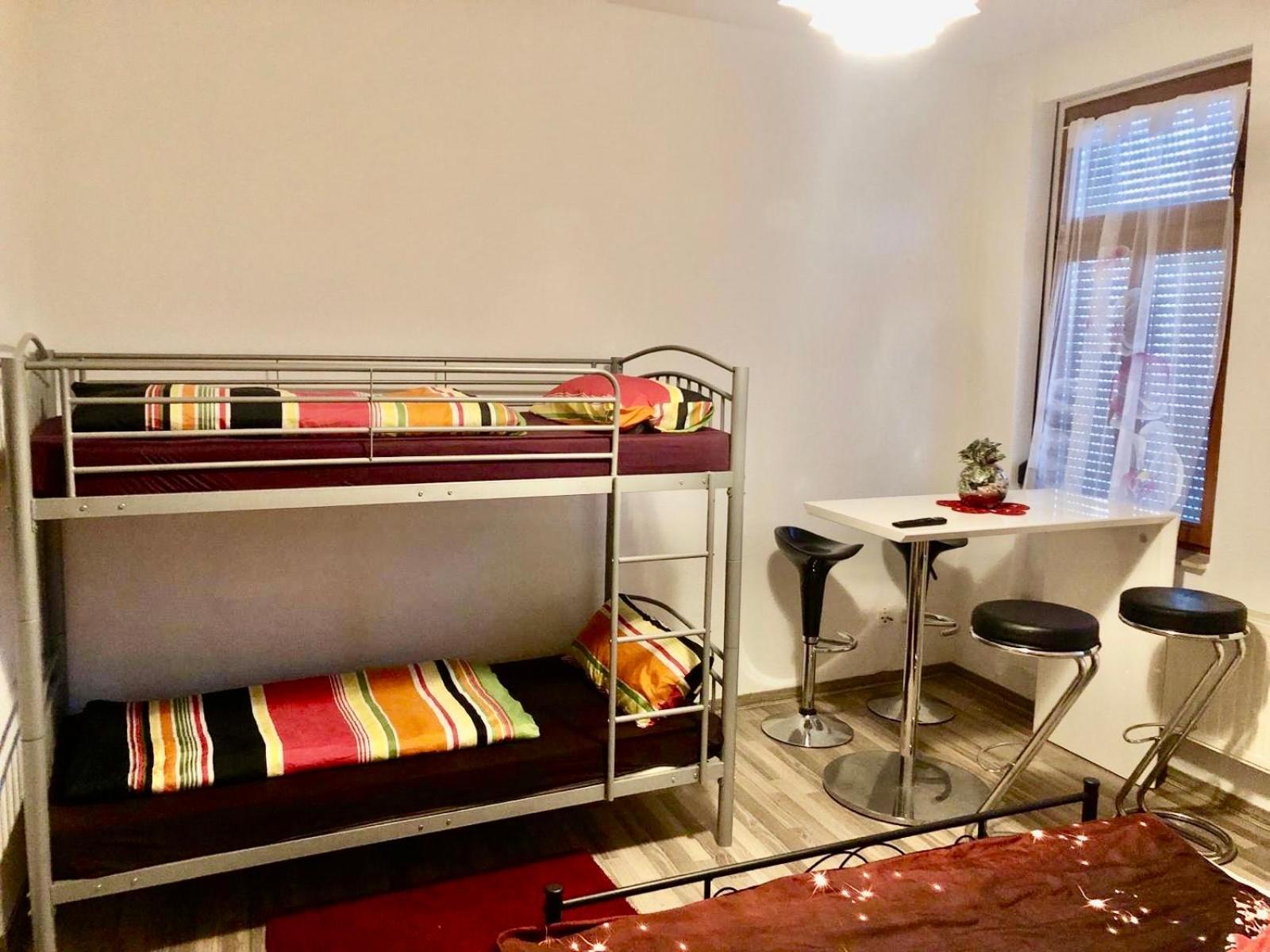 Ferienzimmer Healing Und Montuerwohnung ไวเซนเฟลส์ ภายนอก รูปภาพ